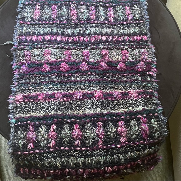 Wool scarf - Picture 4 of 5